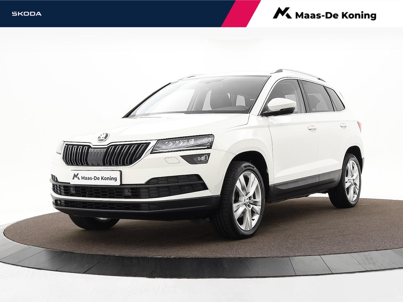 Skoda Karoq - 1.5 TSI ACT 150PK DSG Style Business · Camera · Afneembare Trekhaak · Canton Audio · Apple - AutoWereld.nl