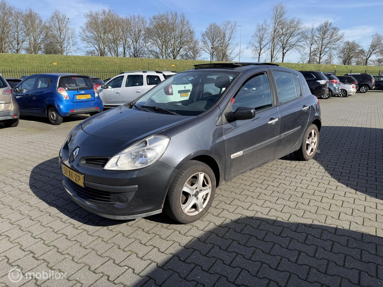 Renault Clio - 1.6-16V Dynamique 1.6-16V Dynamique - AutoWereld.nl