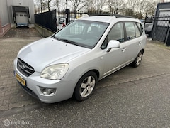 Kia Carens - 2.0 CVVT EX