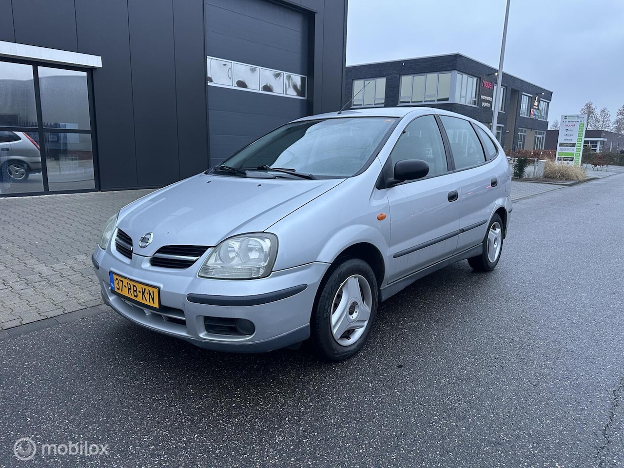 NISSAN ALMERA TINO