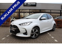 Toyota Yaris - 1.5 Hybrid 115 First Edition Comfort Pack | Rijklaar | Parelmoer | Blind Spot | Stoel-/stu