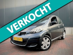 Toyota Aygo - 1.0-12V Now * 1e Eig * Airco * 5-deurs * Nette Auto * Goed Onderhouden