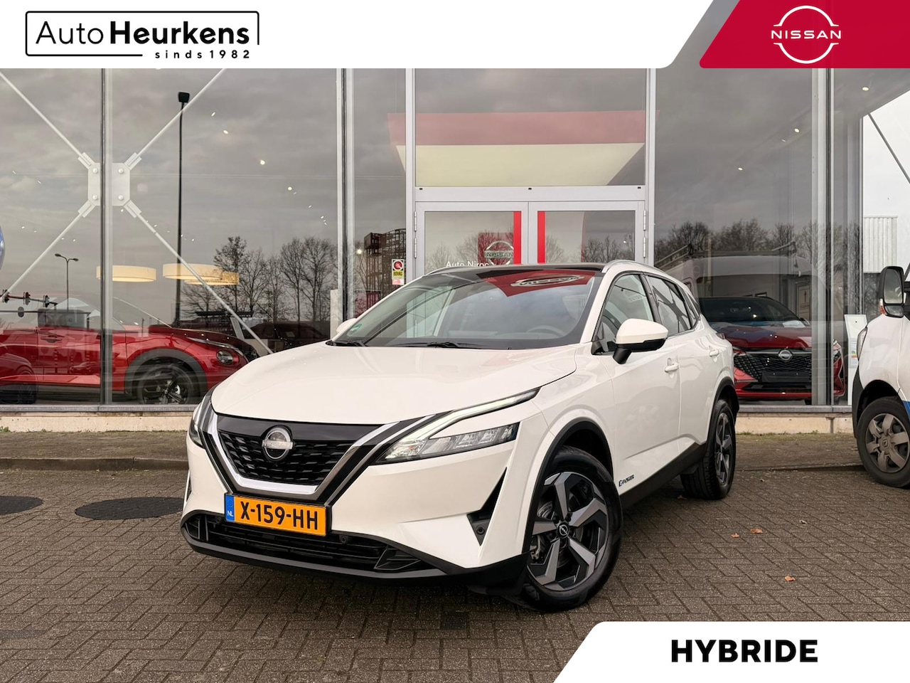 Nissan Qashqai - 1.5 e-Power N-Connecta | 360° CAMERA | NAVIGATIE | PANORAMADAK | - AutoWereld.nl