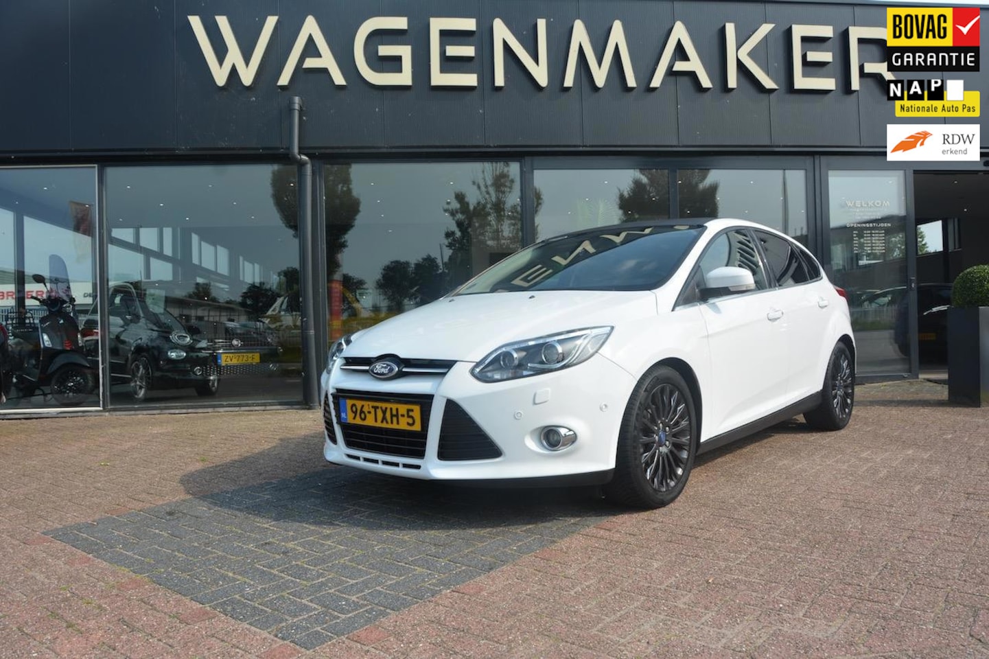 Ford Focus - 1.0 EcoBoost Titanium CLIMA|Cruise|NAV|Camera|NAP - AutoWereld.nl