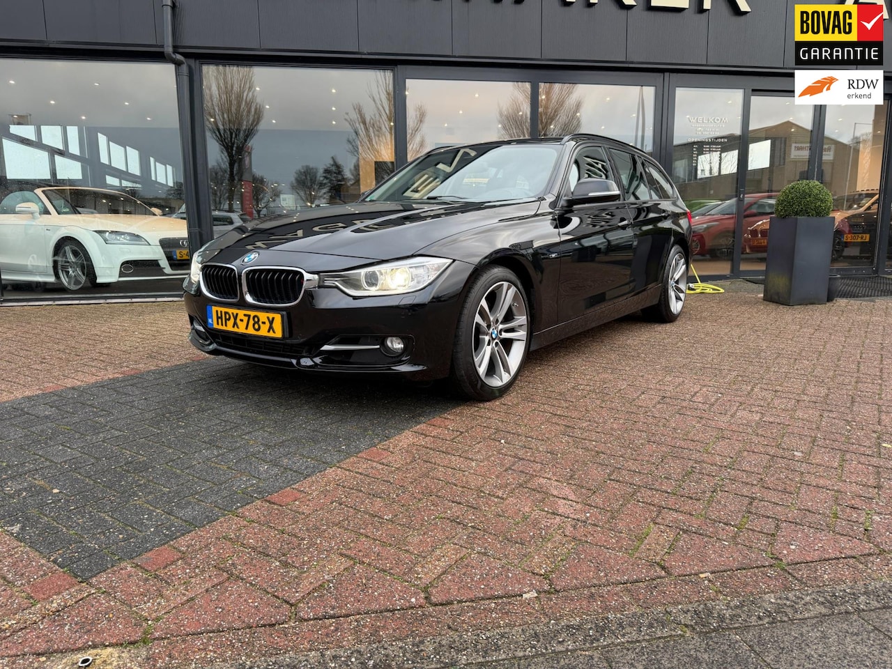 BMW 3-serie - 328i M Sport Edition High Executive AUT|NAV|CAM! - AutoWereld.nl