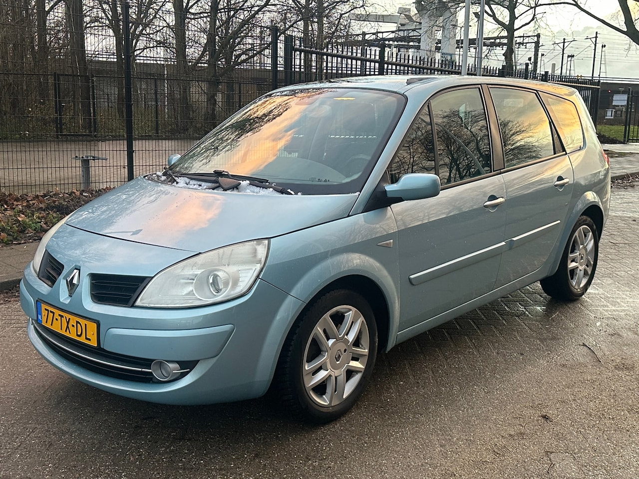 Renault Grand Scénic - 2.0-16V Tech Line 2007 AUTOMAAT - AutoWereld.nl