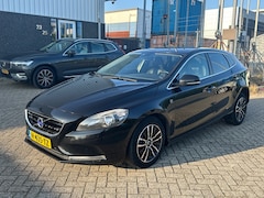 Volvo V40 - 2.0 D2 Summum 2016 Automaat