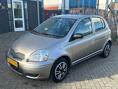 Toyota Yaris - 1.3 VVT-i Idols 2005 Airco
