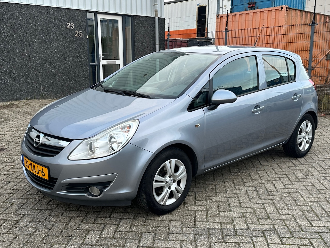 Opel Corsa - 1.4-16V Enjoy 2009 AIRCO 5D - AutoWereld.nl