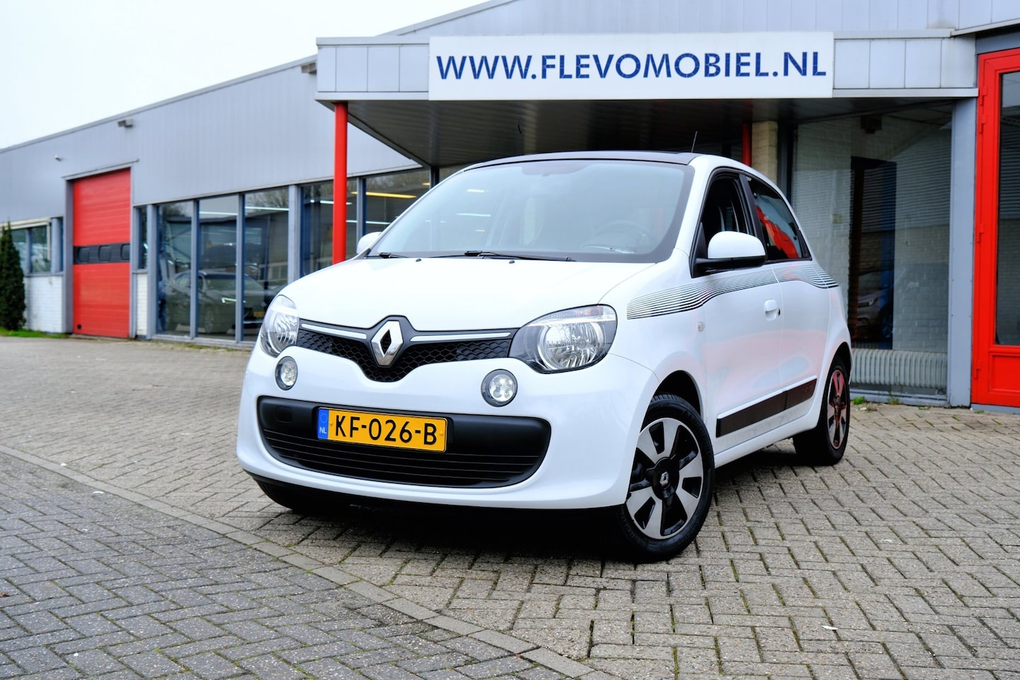 Renault Twingo - 1.0 SCe Collection 5-drs Elektr. vouwdak|Airco|Cruise|1e eigenaar - AutoWereld.nl
