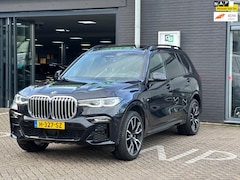 BMW X7 - XDrive40i 6p/PANO-DAK/CAMERA/CARPLAY/NL-AUTO NAP