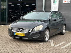 Volvo V60 - 2.0 D3 Summum/NAVI/AIRCO/TERKHAAK