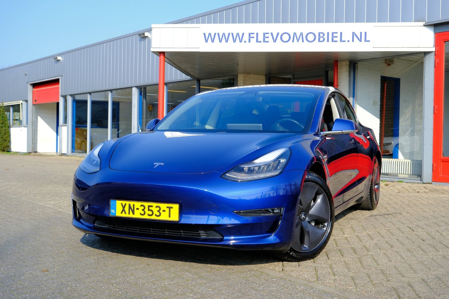 Tesla Model 3 - Long Range RWD Long Range AWD 75 kWh Aut. Leder|Pano|Navi|LMV|PDC|Stoelverw - AutoWereld.nl