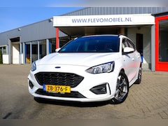 Ford Focus Wagon - 1.5 EcoBoost 150PK ST Line Aut. Distibutieketting|Pano|Navi|Adapt.Cruise|Airco|Trekhaak