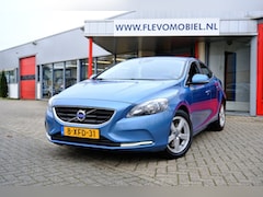 Volvo V40 - 1.6 T2 Momentum Navi|Clima|Stoelverw|LMV