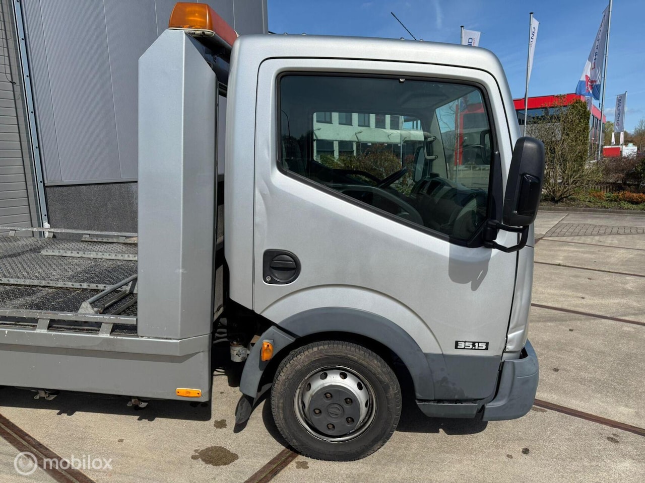 Nissan Cabstar E - 150.35 3.0 dCi 340 airco - AutoWereld.nl