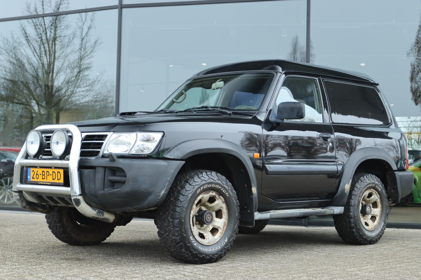 Nissan Patrol GR - 3.0 DI COMFORT BASE 4X4 DIFF LOCK GRIJS KENTEKEN | AIRCO | TREKHAAK - AutoWereld.nl