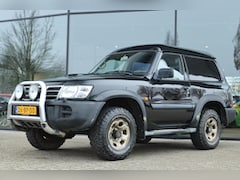 Nissan Patrol GR - 3.0 DI COMFORT BASE 4X4 DIFF LOCK GRIJS KENTEKEN | AIRCO | TREKHAAK