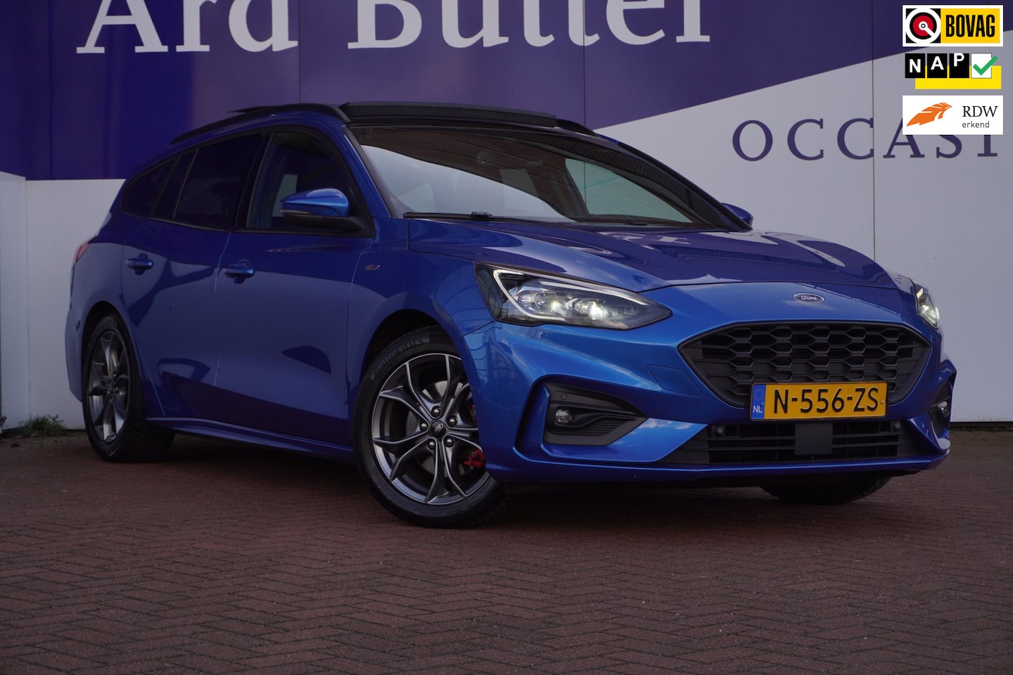 Ford Focus Wagon - 1.5 EcoBlue ST Line X Business +vitrual+Pano-dak+Led+Navigatie+Camera = SUPER PRIJS !! - AutoWereld.nl
