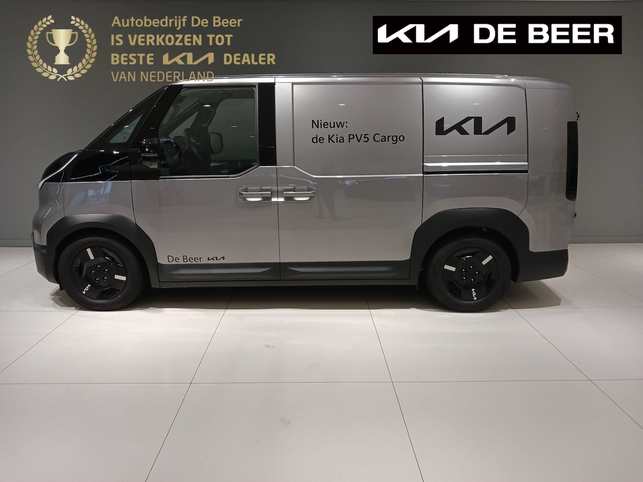 Kia PV5 - Cargo 51,5 kWh 121pk L2H1 Plus dubbele schuifdeur - AutoWereld.nl