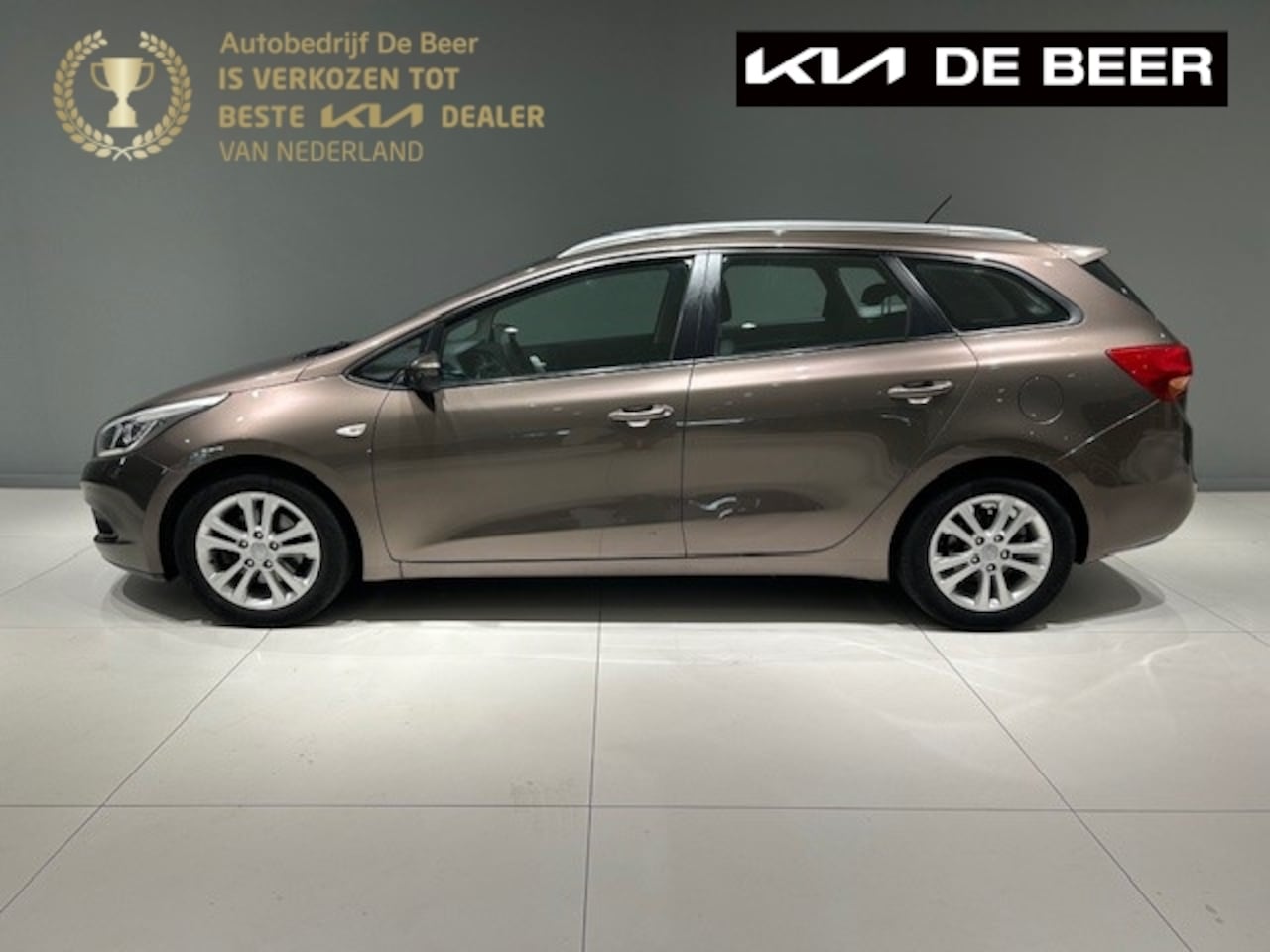 Kia Cee'd - Cee D 1.4 CVVT 105PK Comfort Pack LMV PDC Navi Camera - AutoWereld.nl