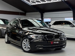 BMW 1-serie - 116i EffDyn. Edition Navigatie