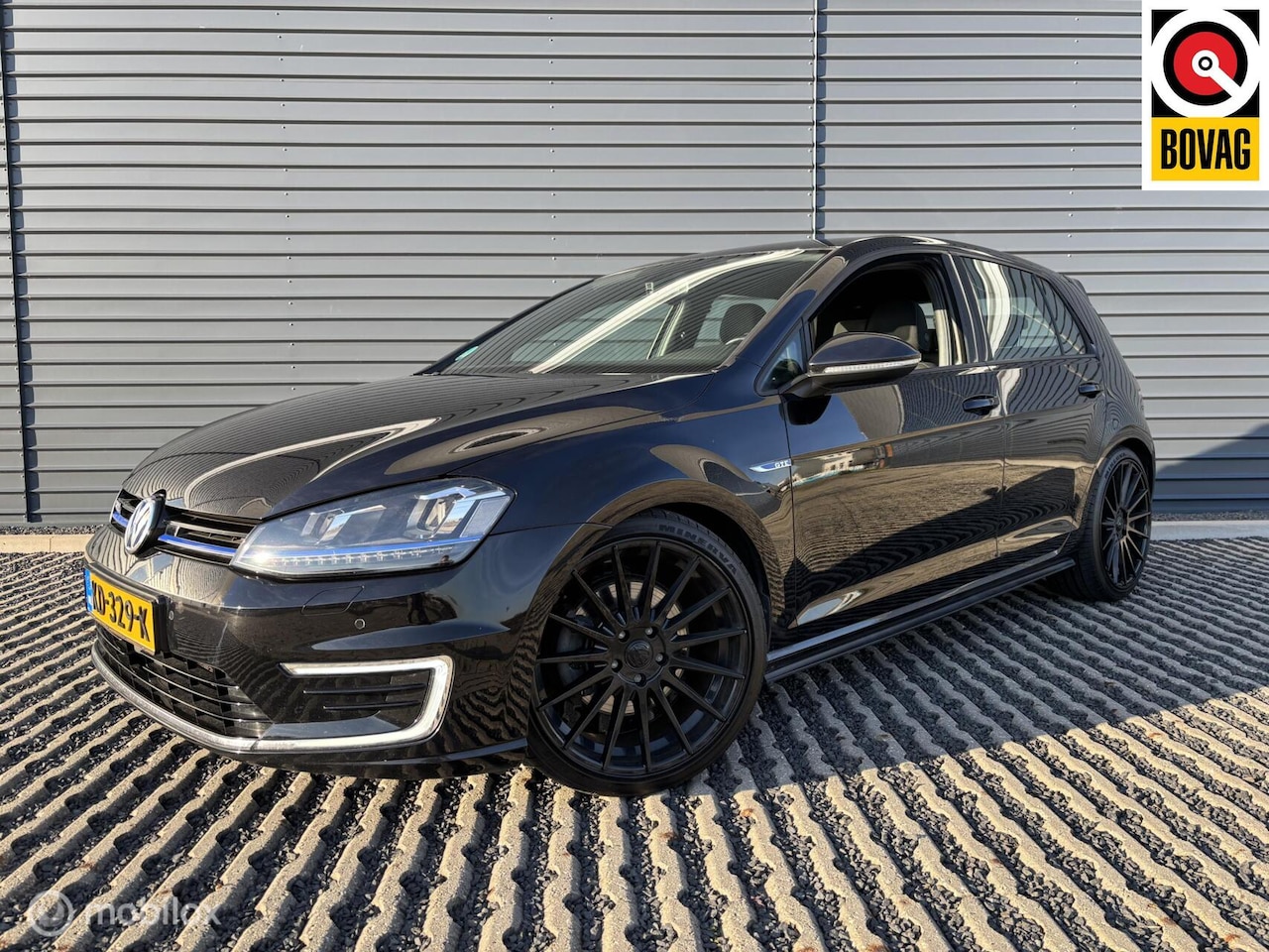 Volkswagen Golf - 1.4 GTE | Trekhaak | GTi uitlaat | NAP |19" - AutoWereld.nl