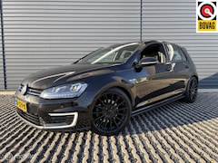 Volkswagen Golf - 1.4 GTE | Trekhaak | GTi uitlaat | NAP |19"