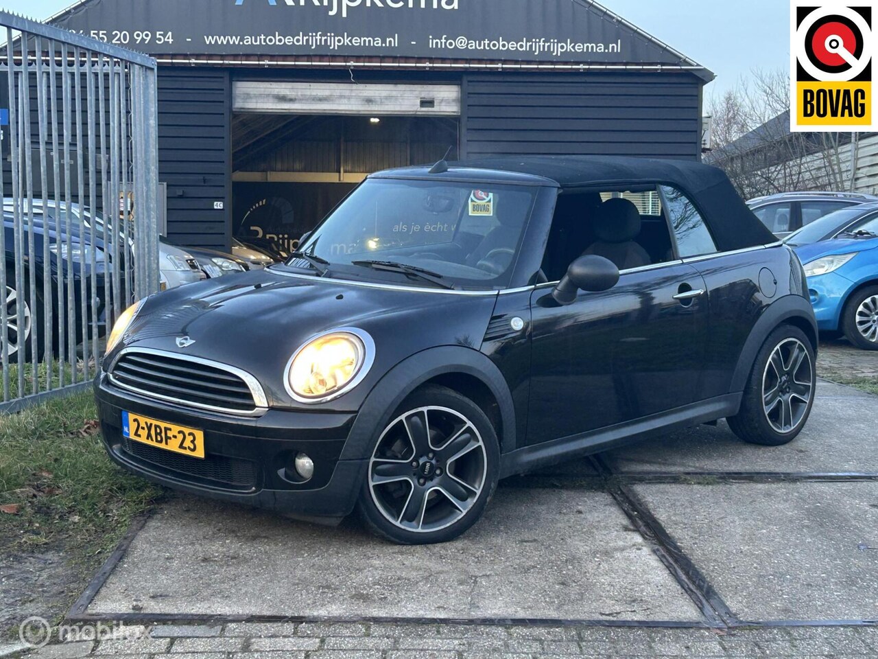 MINI Cabrio - 1.6 One Pepper | Sensoren | Airco - AutoWereld.nl