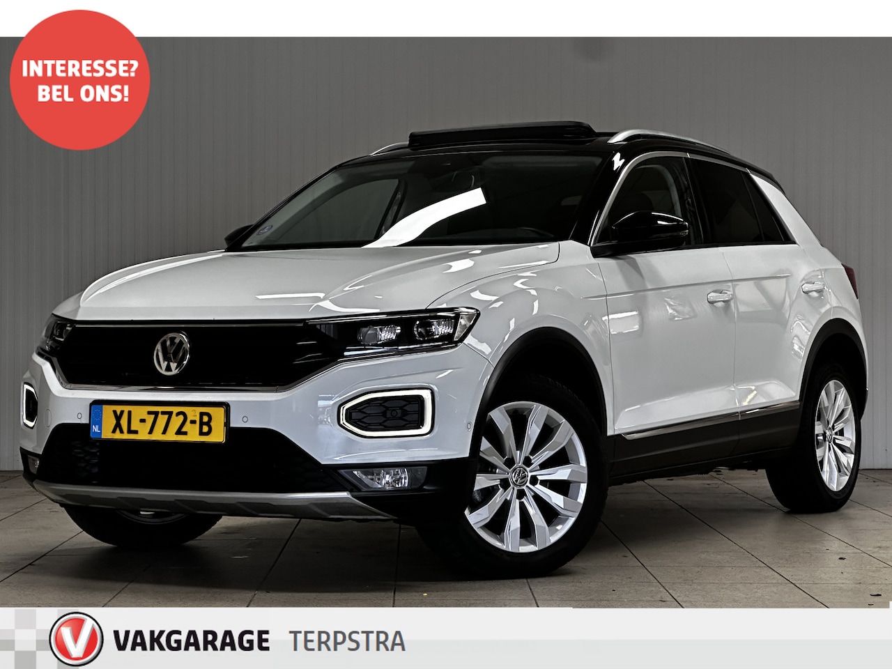 Volkswagen T-Roc - 1.5 TSI Style/ Open-Pano Dak/ Automaat/ LED Koplampen/ Virtual Cockpit/ Trekhaak/ Clima/ N - AutoWereld.nl