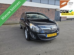 Opel Corsa - 1.4-16V 5Drs Design Ed. Navi/PDC/Stoel-Stuur verw
