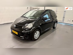 Toyota Aygo - 1.0 VVT-i Now | Airco | Bluetooth | APK