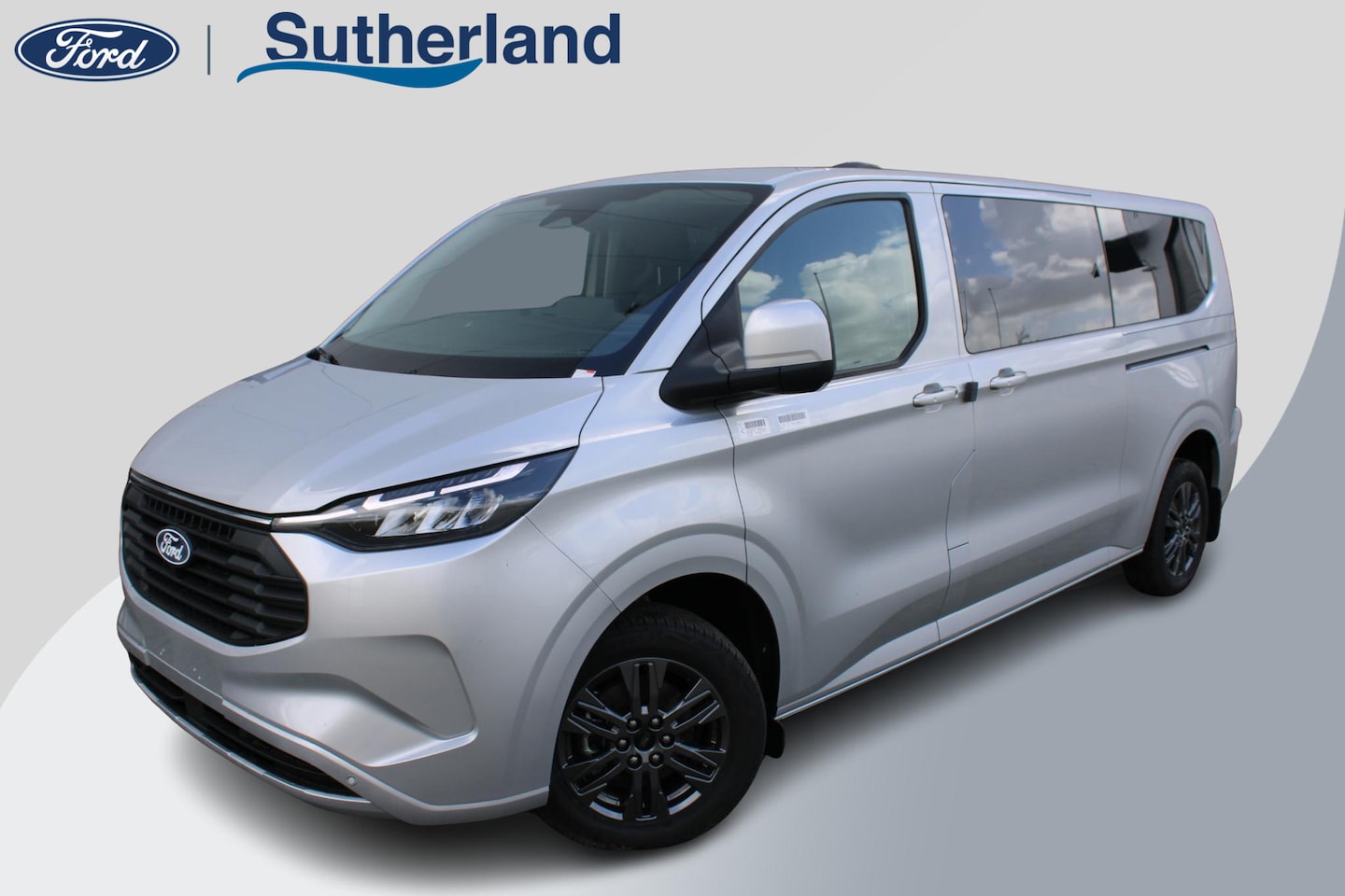Ford Transit Custom - 340 2.5 PHEV L2H1 Limited 233pk |  Kombi | Incl. BTW/BPM | Dubbele zijschuifdeur | Privacy - AutoWereld.nl
