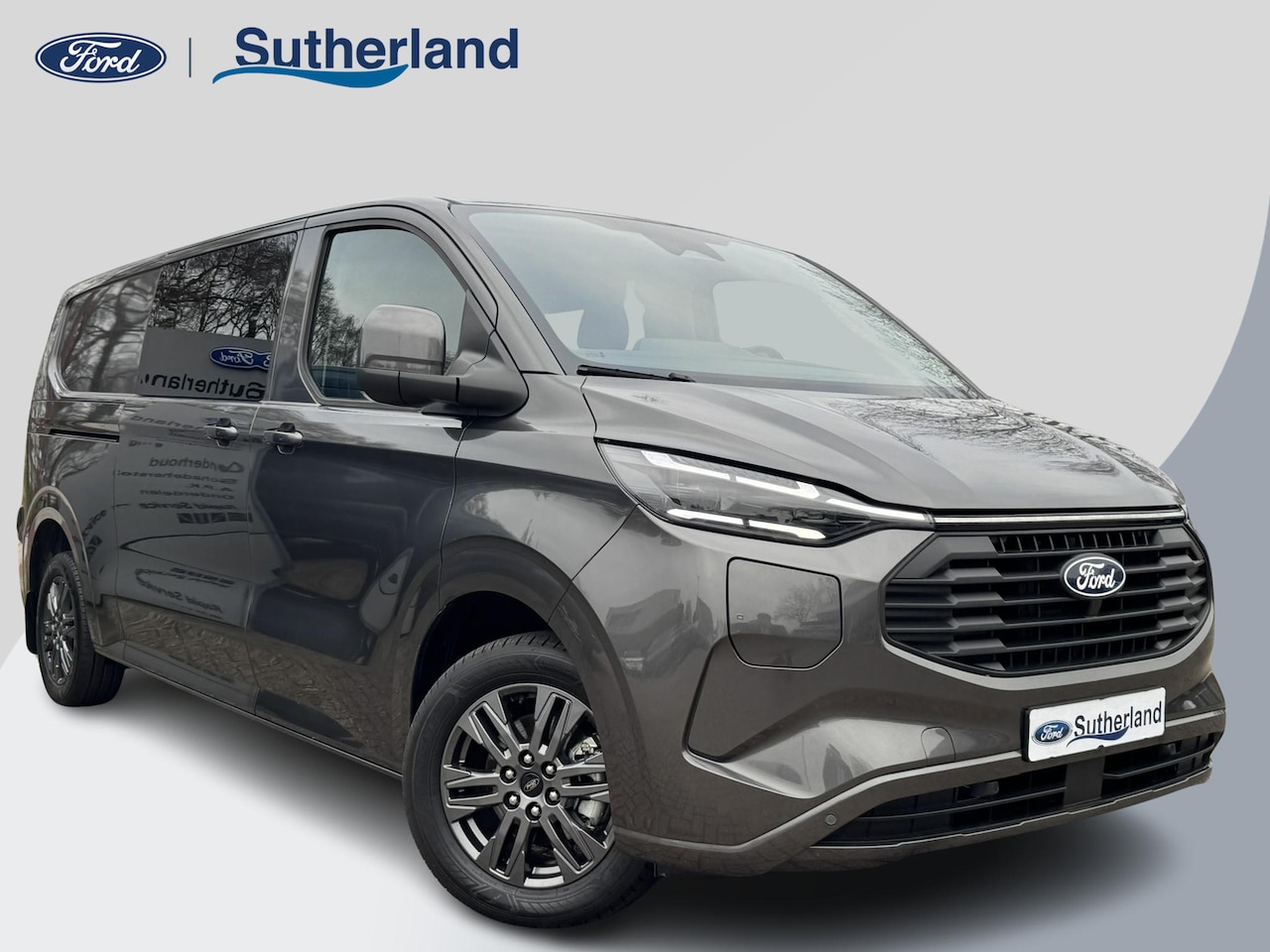 Ford Transit Custom - 320 2.5 PHEV L2H1 Limited DC |SCI| Dubbele cabine | Adaptive Cruise Control | Groot midden - AutoWereld.nl