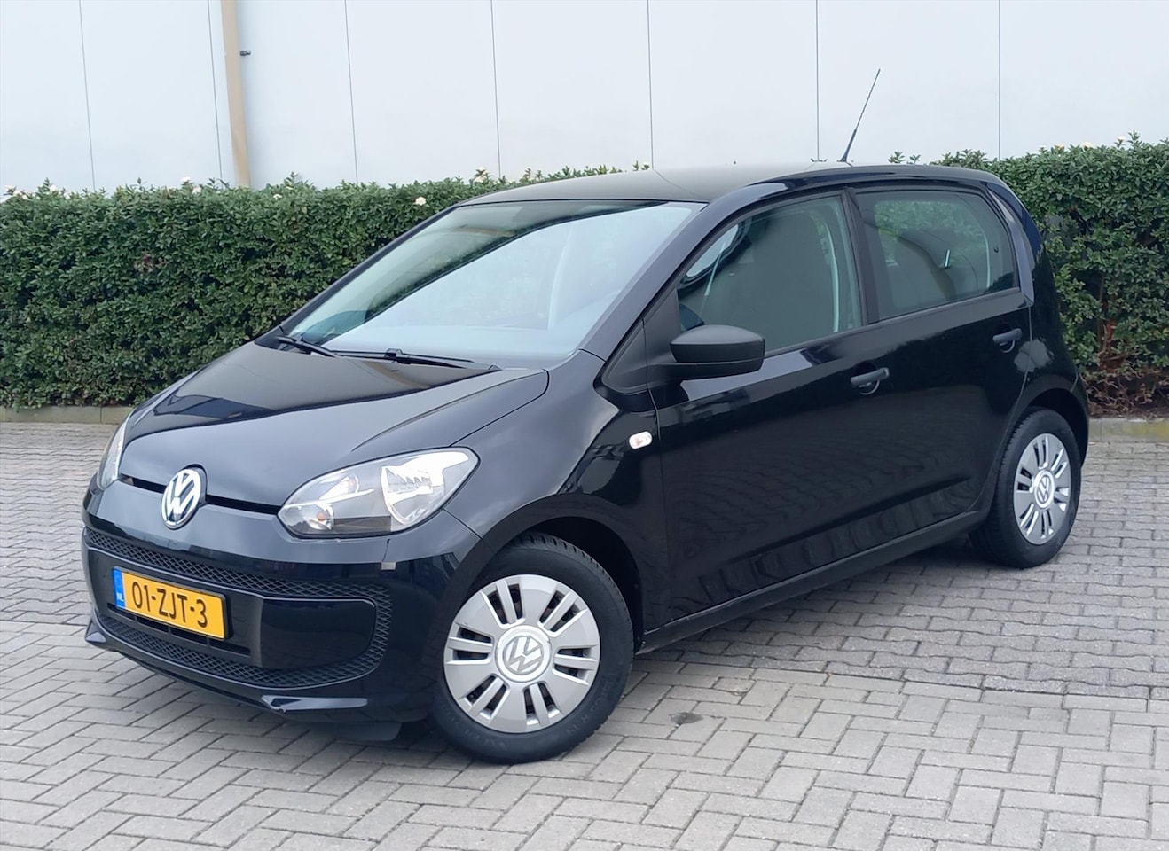 Volkswagen Up! - 1.0 60PK 5D BMT Take up! Airco - AutoWereld.nl