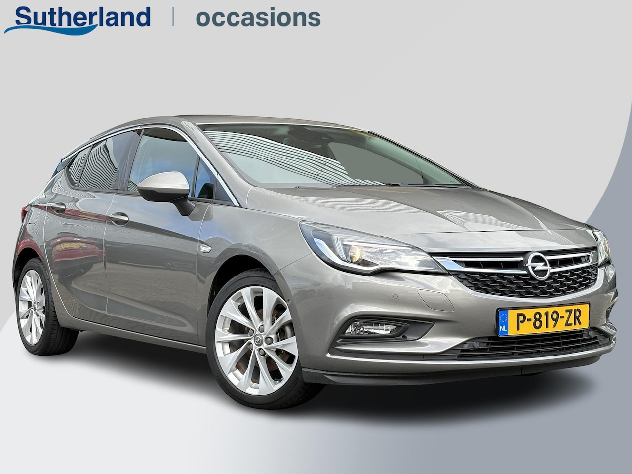 Opel Astra - 1.4 Edition 150pk | VOL! | Trekhaak | Stoel- & Stuurverwarming | Dodehoeksensoren | Cruise - AutoWereld.nl