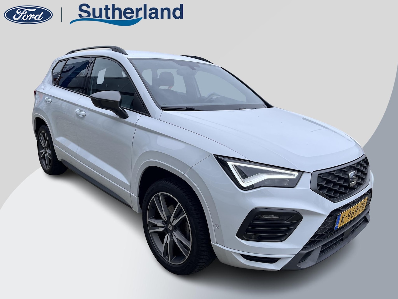 SEAT Ateca - 1.5 TSI FR Business Intense 150pk | Navigatie | Cruise Controle | Draadloos opladen | All - AutoWereld.nl