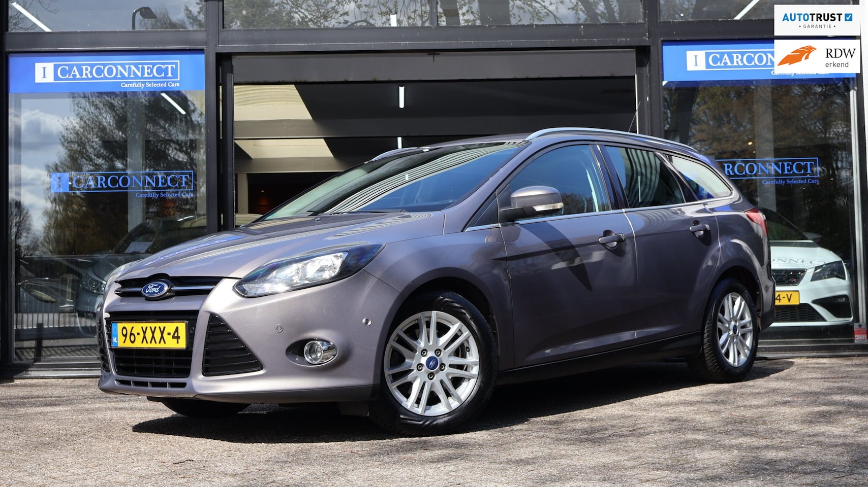 Ford Focus Wagon - 1.6 EcoBoost Titanium|PDC|Clima|Trekhaak|Cruise|Nette auto. - AutoWereld.nl