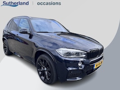 BMW X5 - xDrive50i High Executive 7p. 450pk | M Pakket | Elek. Trekhaak | Panoramadak | Winterset |