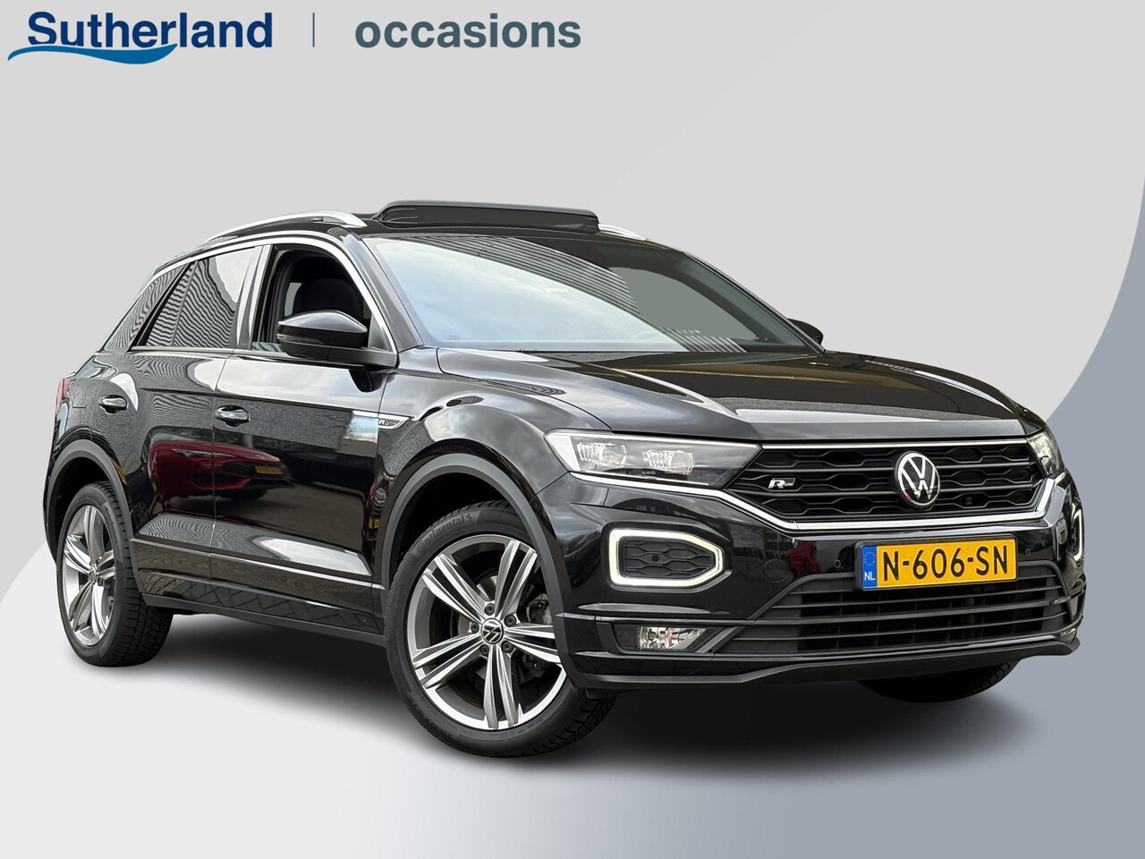 Volkswagen T-Roc - 1.5 TSI Sport Business R-Line | VOL! | Afneembare Trekhaak | Panoramadak | Beats Audio | S - AutoWereld.nl