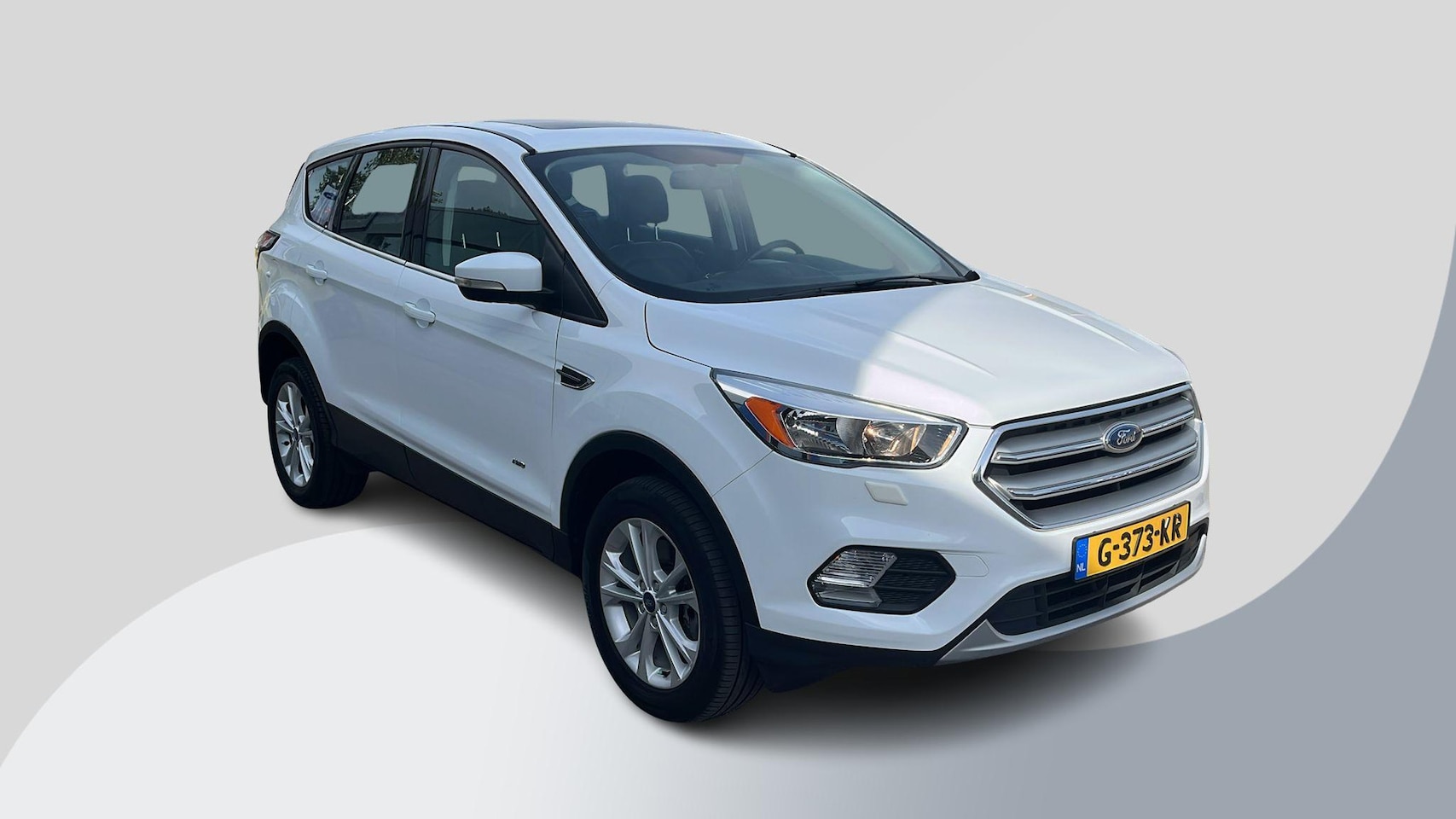 Ford Kuga - 1.5 EcoBoost Titanium 182pk | Trekhaak | Winterpack | Panoramadak - AutoWereld.nl