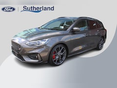 Ford Focus Wagon - 2.0 EcoBlue ST 190pk diesel | Wegklapbare trekhaak | Adaptive cruise control | Winter Pack