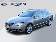 Skoda Superb Combi - 1.4 TSI Ambition Business | Trekhaak | 17 INCH Lichtmetalen Velgen | Privacy Glass | Cruis