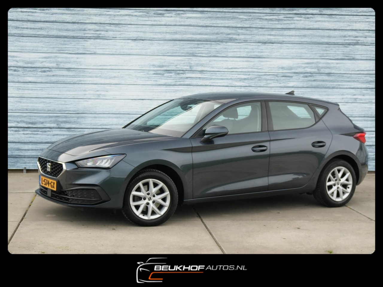 SEAT Leon - 1.0 TSI Style Business Intense Trekhaak Carplay - AutoWereld.nl