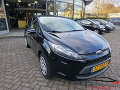Ford Fiesta - Limited Edition | NL auto | 156.000 km NAP | Airco | APK 01-2027 | €3650