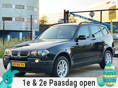 BMW X3 - 3.0i|YOUNGTIMER|AUT|LEDER|4WD|stoelverw|NAVI|PSENSOR|LAGE KM|BOEKJES|2XSLEUTELS