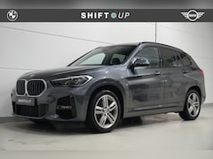 BMW X1 - sDrive18i M-Sport | Panoramadak | Trekhaak