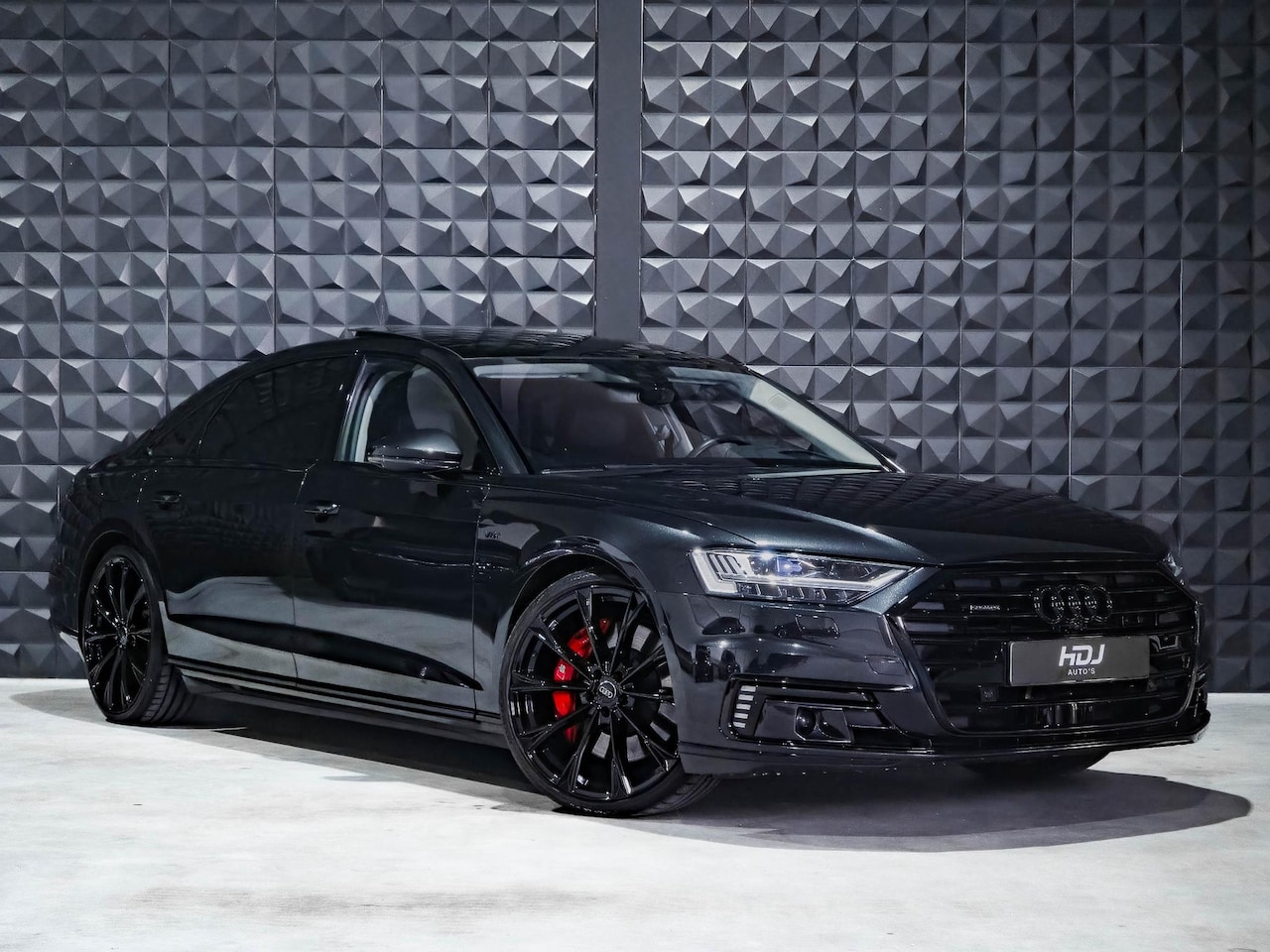 Audi A8 - 60 TFSI e quattro Lang Pro Line | Pano | 22" | AWS | Laser | 5-zitter | Servo | B&O | HUD - AutoWereld.nl