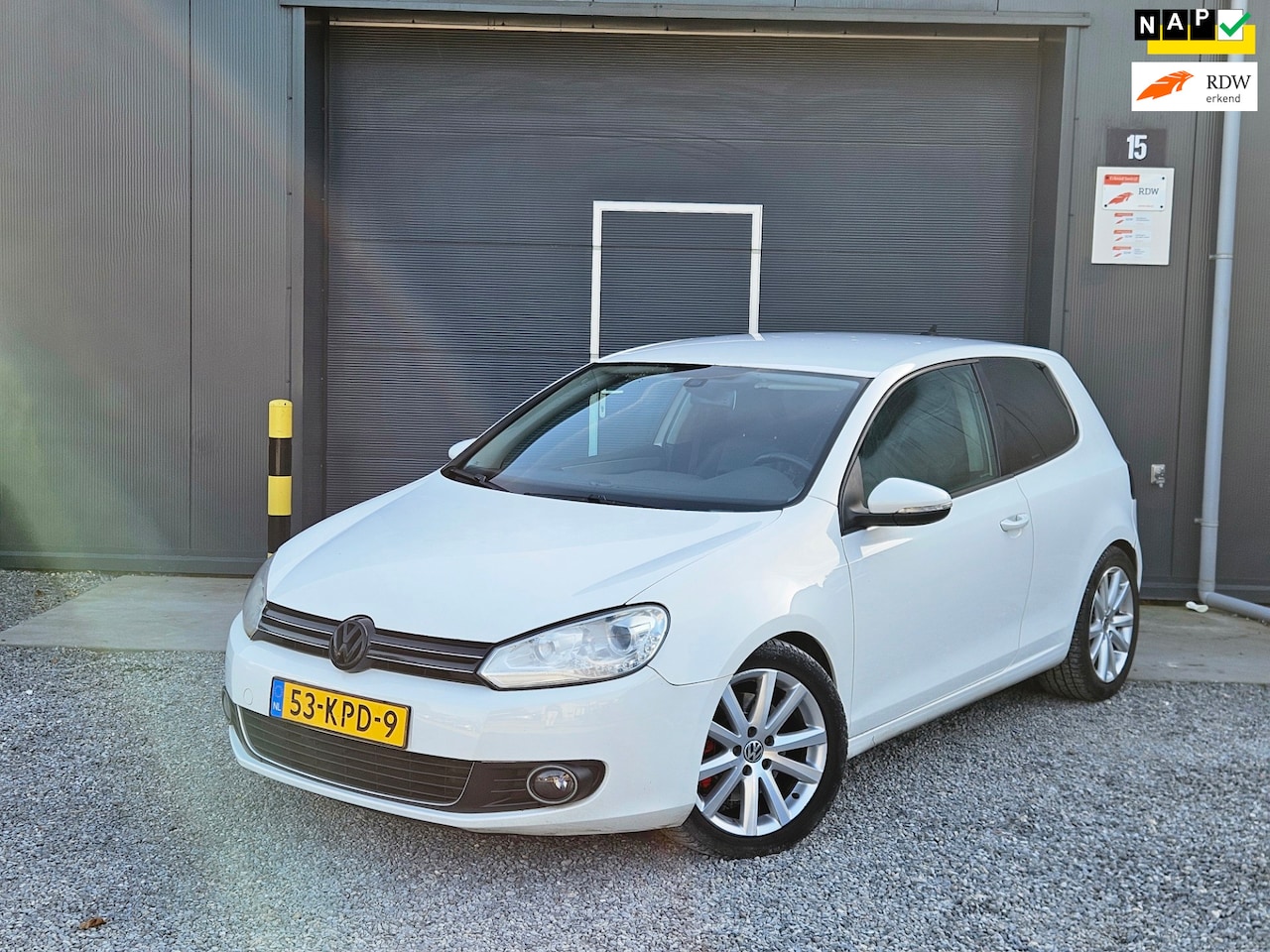 Volkswagen Golf - 1.4 TSI Highline Automaat vol leder - AutoWereld.nl