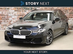 BMW 5-serie Touring - 520i High Executive M Sport Pakket Automaat / Trekhaak / Navigatie Professional / Achterui